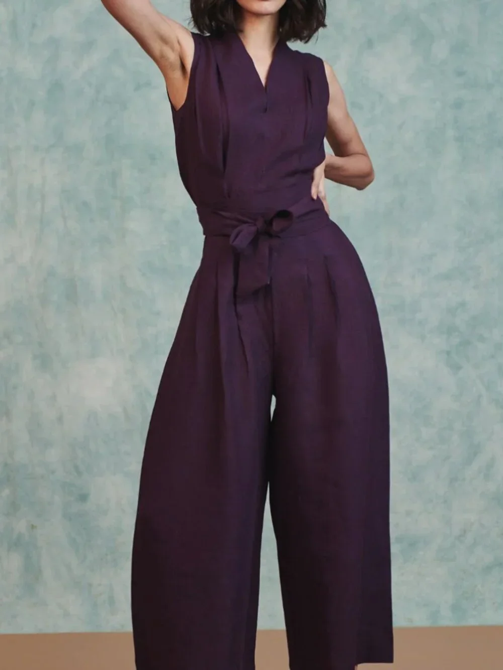 Saphed linen jumpsuit - Picture 2 of 9